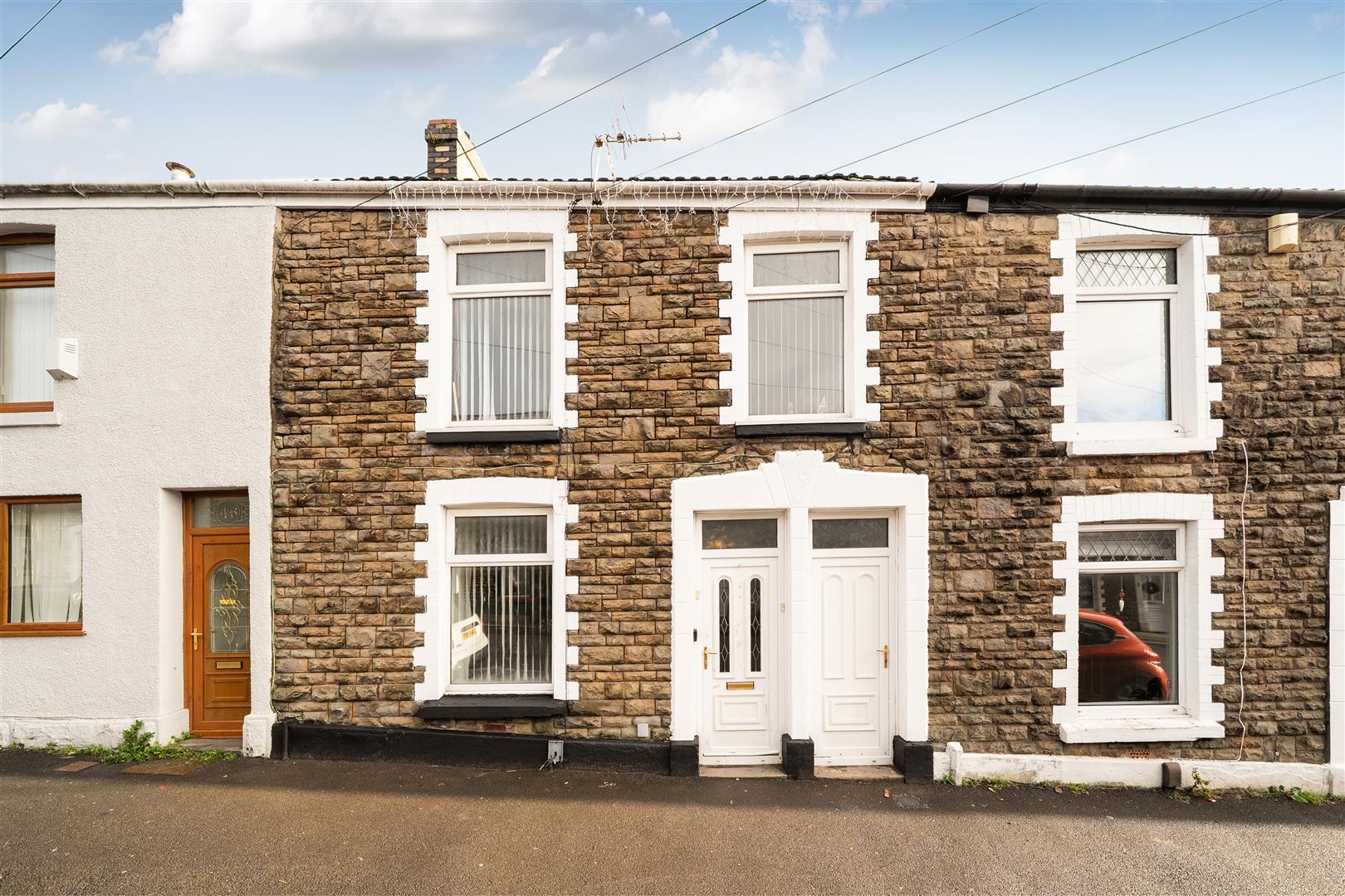 Phillip Street, Manselton, Swansea, SA5 9NL